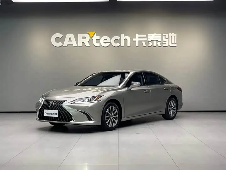 Lexus ES 2022, арт. CN-3167757 — фото 1