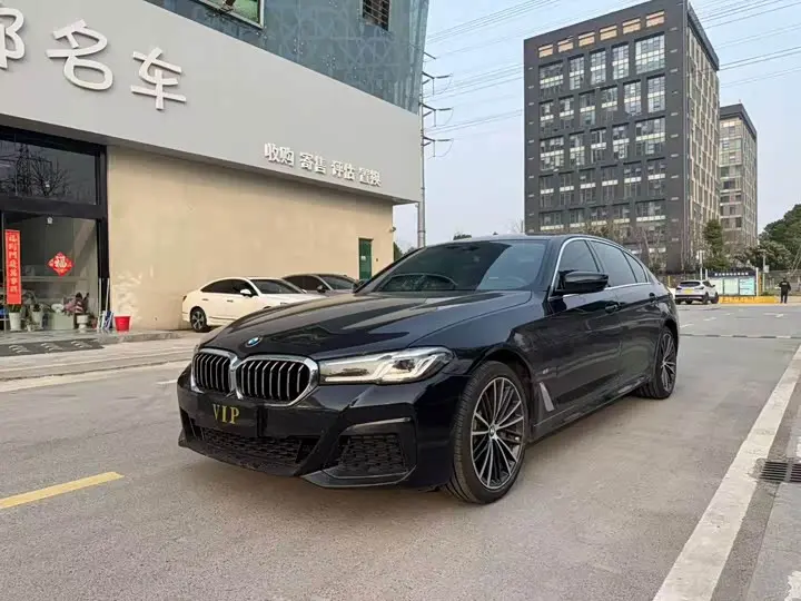 BMW 5 Series 2023, арт. CN-3169509 — фото 1