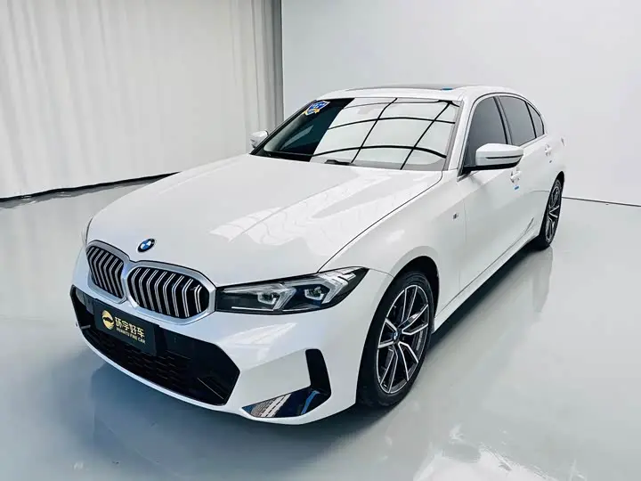 BMW 3 Series 2023, арт. CN-3170639 — фото 1