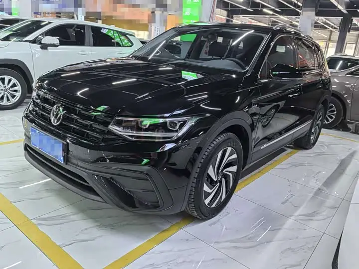 Volkswagen Tiguan L Pro 2024, арт. CN-3172721 — фото 1