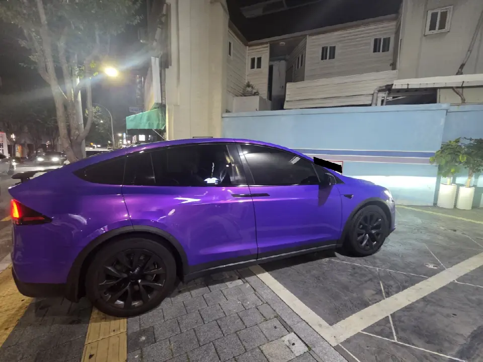 Tesla Model X 2018, арт. KR-3173355 — фото 1