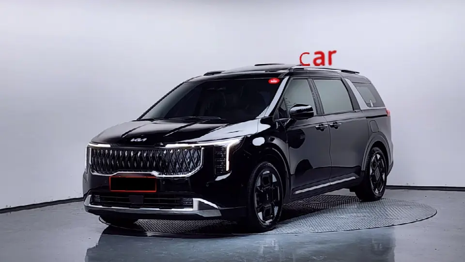Kia Carnival 2023, арт. KR-3173544 — фото 1