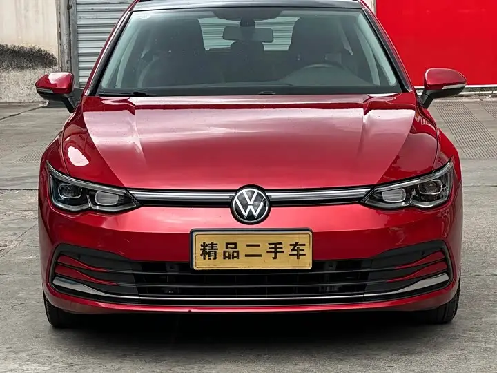 Volkswagen Golf 2023, арт. CN-3176054 — фото 1