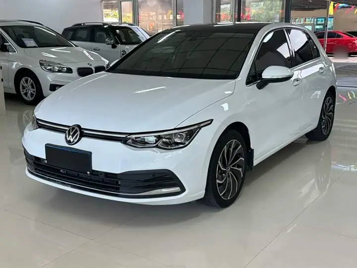 Volkswagen Golf 2021, арт. CN-3178011 — фото 1
