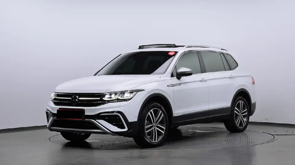 Volkswagen Tiguan 2018, арт. KR-3178347 — фото 1