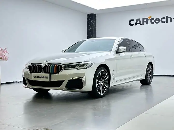 BMW 5 Series 2022, арт. CN-3182015 — фото 1
