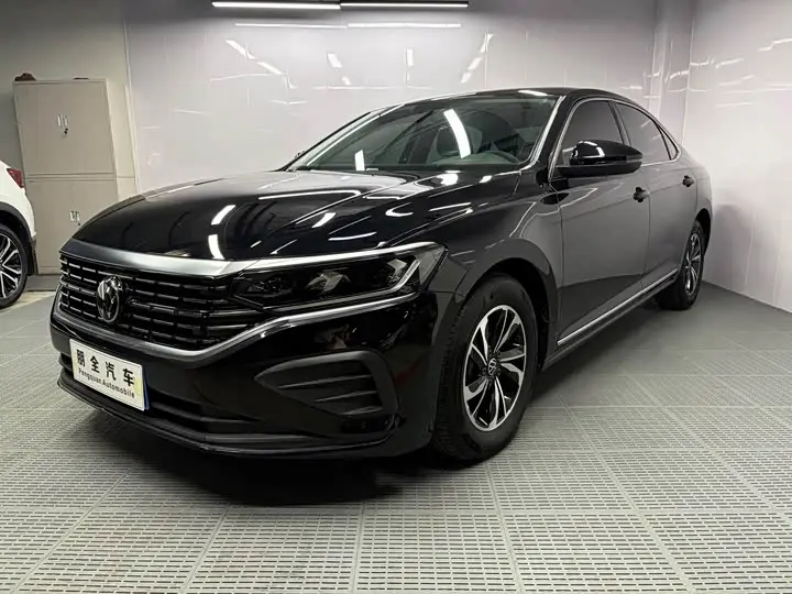 Volkswagen Passat 2022, арт. CN-3187964 — фото 1