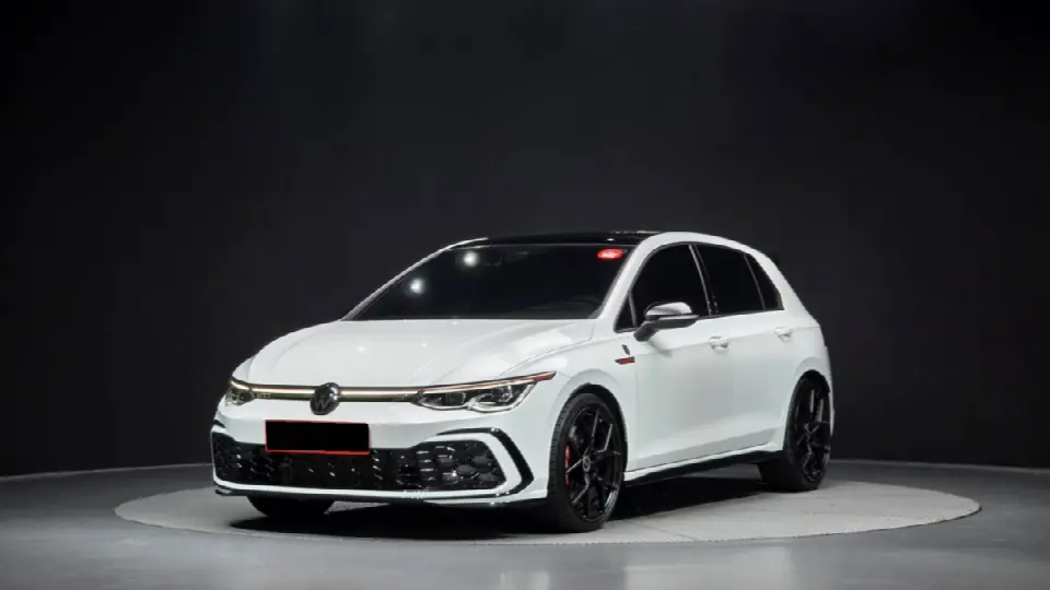 Volkswagen Golf 2022, арт. KR-3199159 — фото 1