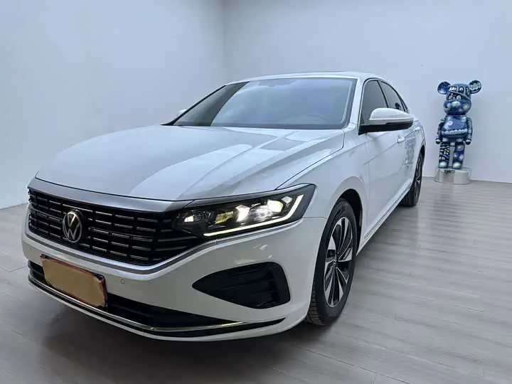 Volkswagen Passat 2023, арт. CN-3202235 — фото 1
