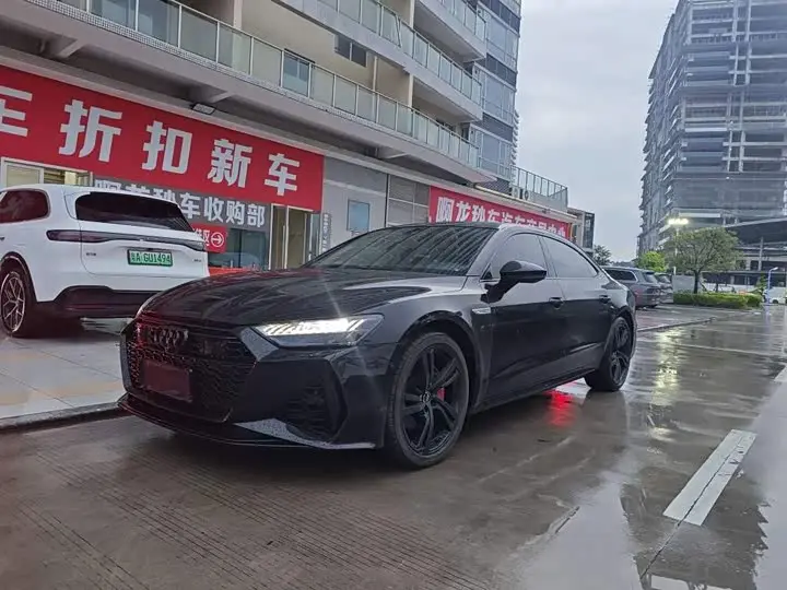 Audi A7L 2024, арт. CN-3204331 — фото 1