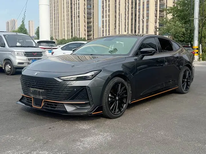 Changan UNI-V 2023, арт. CN-3204916 — фото 1