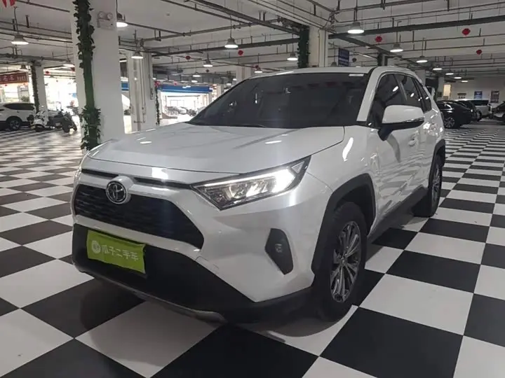 Toyota RAV4 2023, арт. CN-3205107 — фото 1