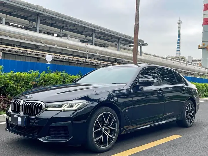 BMW 5 Series 2023, арт. CN-3205669 — фото 1