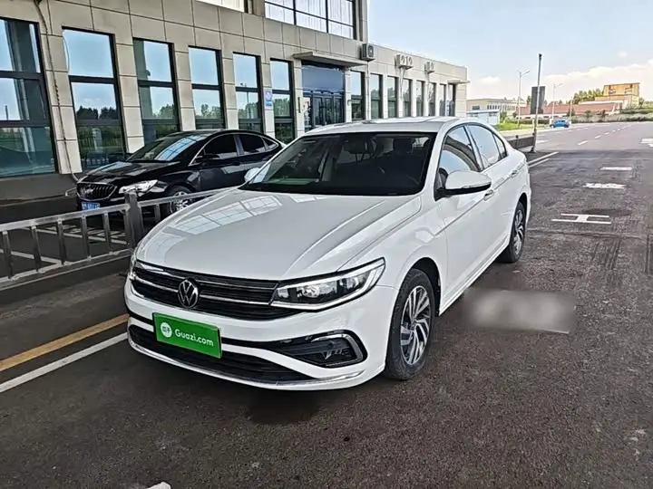 Volkswagen Bora 2023, арт. CN-3206435 — фото 1