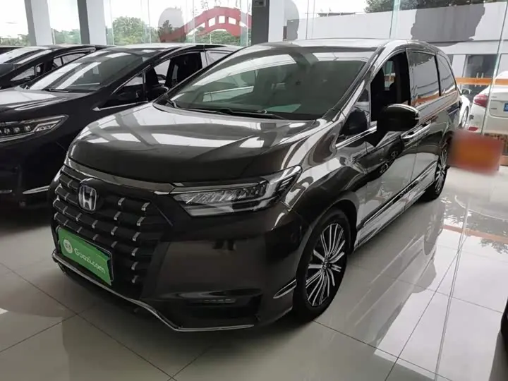 Honda Elysion 2022, арт. CN-3209927 — фото 1