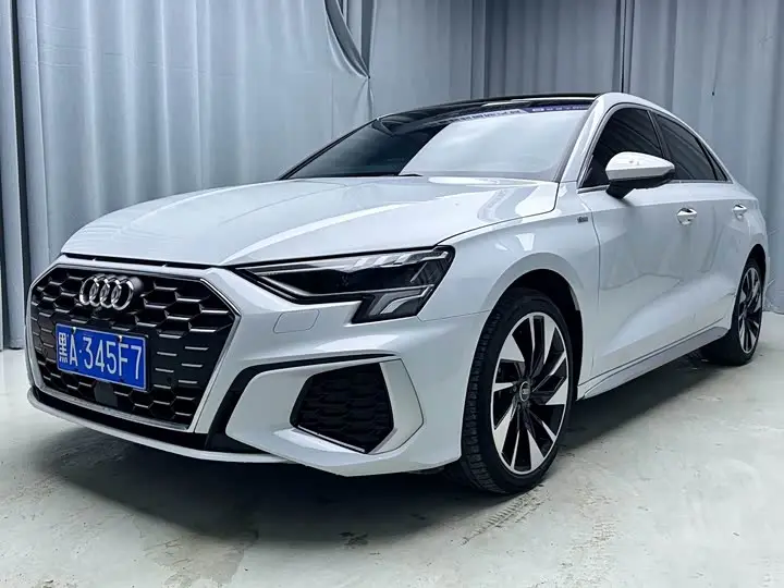 Audi A3 2023, арт. CN-3211268 — фото 1