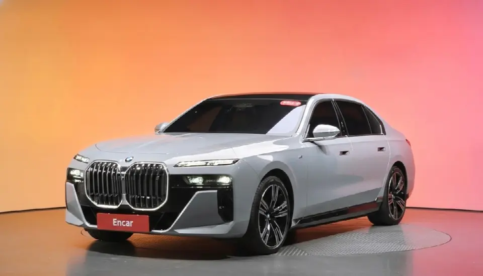 BMW i7 2022, арт. KR-3213478 — фото 1