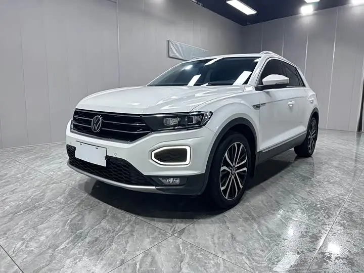 Volkswagen T-Roc 2022, арт. CN-3214616 — фото 1