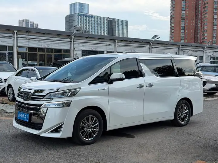 Toyota Vellfire 2021, арт. CN-3216864 — фото 1
