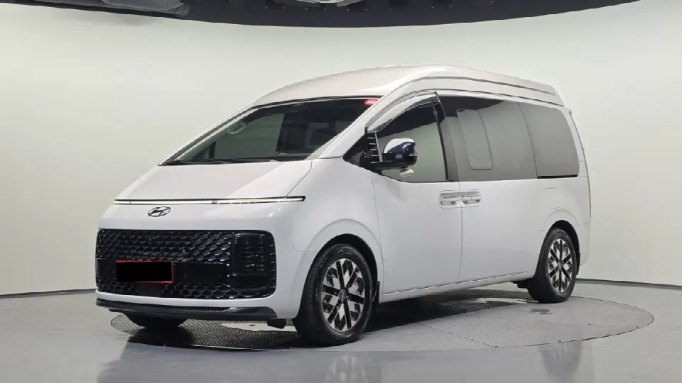 Hyundai Staria 2021, арт. KR-3218683 — фото 1