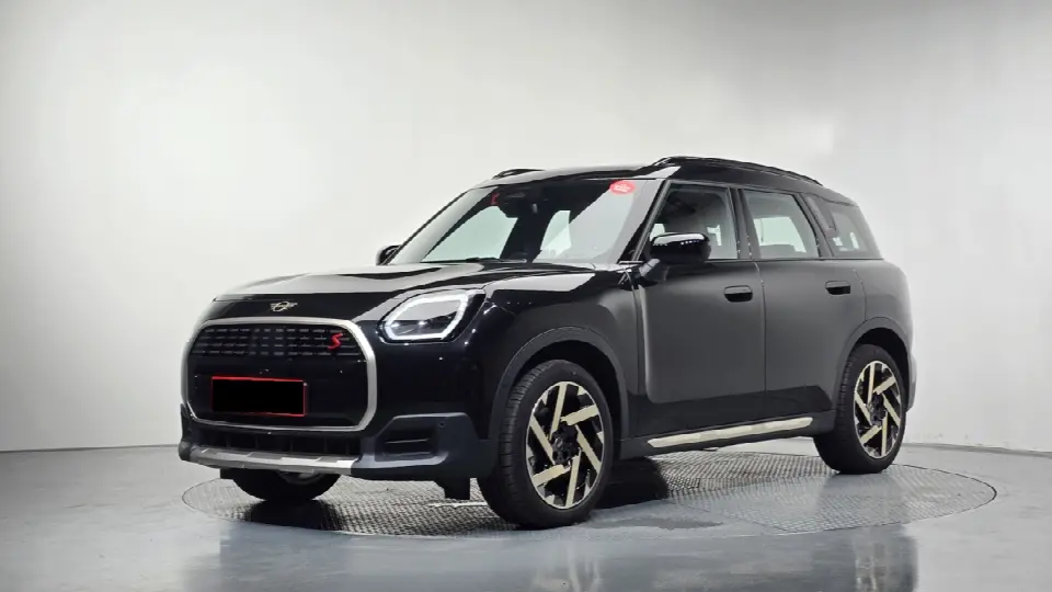Mini Countryman 2024, арт. KR-3218766 — фото 1