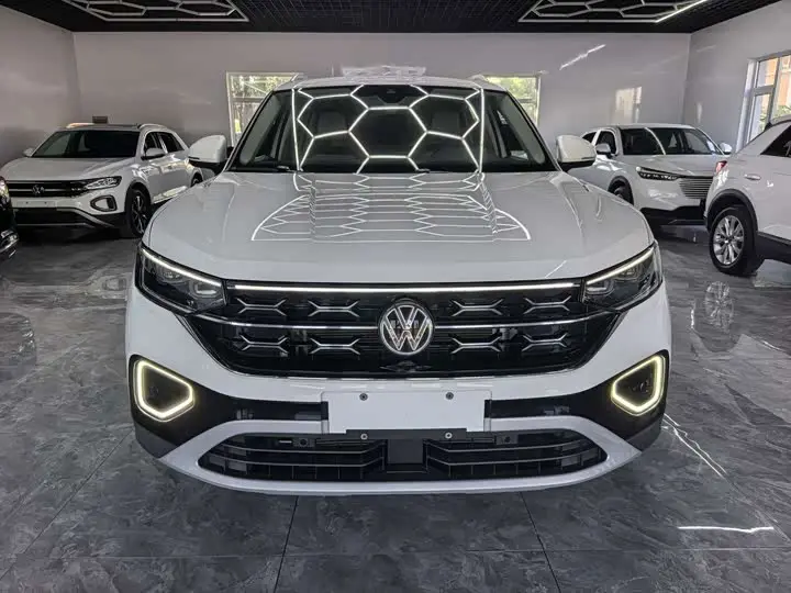 Volkswagen Tayron 2023, арт. CN-3221948 — фото 1