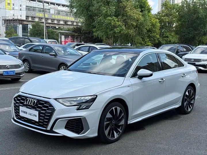 Audi A3 2024, арт. CN-3222281 — фото 1