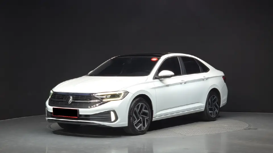 Volkswagen Jetta 2019, арт. KR-3223297 — фото 1
