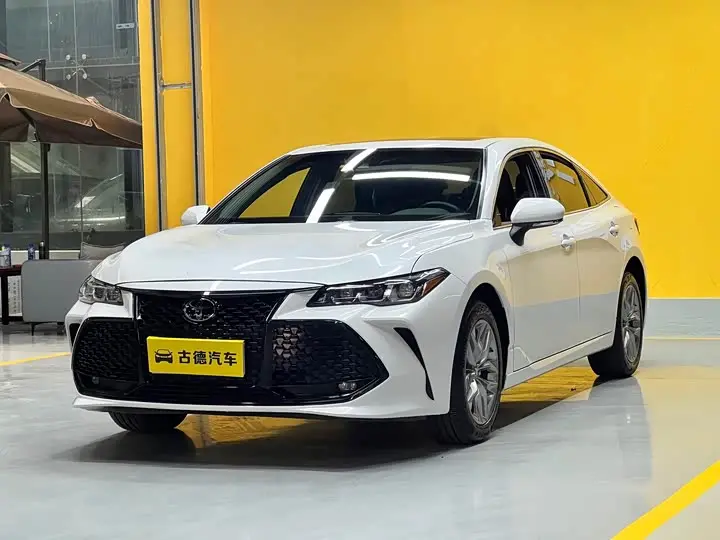 Toyota Avalon 2019, арт. CN-3225330 — фото 1