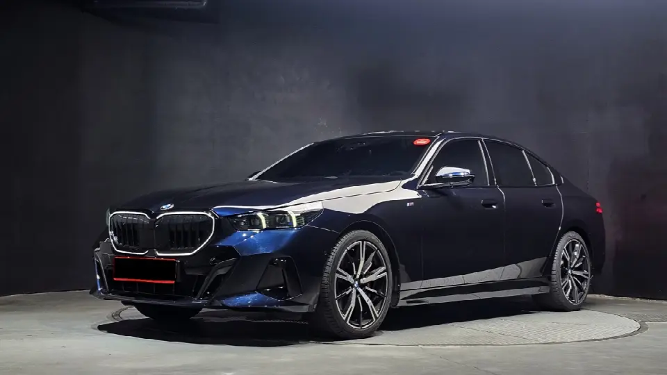 BMW 5 Series 2023, арт. KR-3229363 — фото 1
