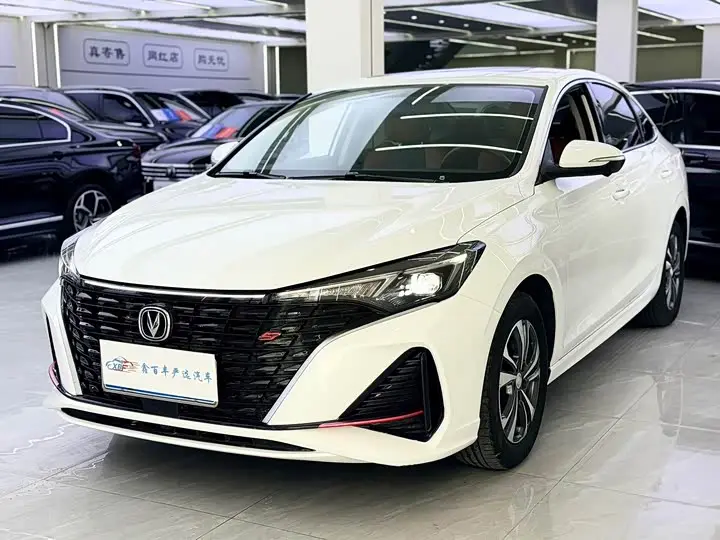 Changan Eado Plus 2022, арт. CN-3230479 — фото 1