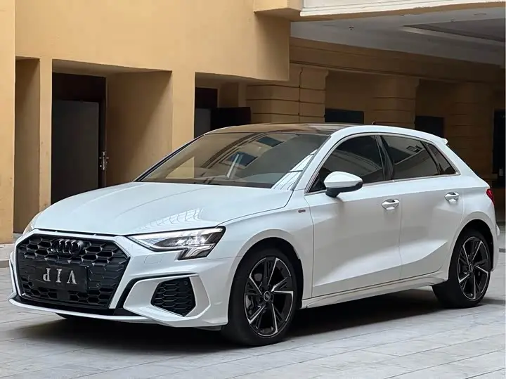 Audi A3 2022, арт. CN-3233133 — фото 1
