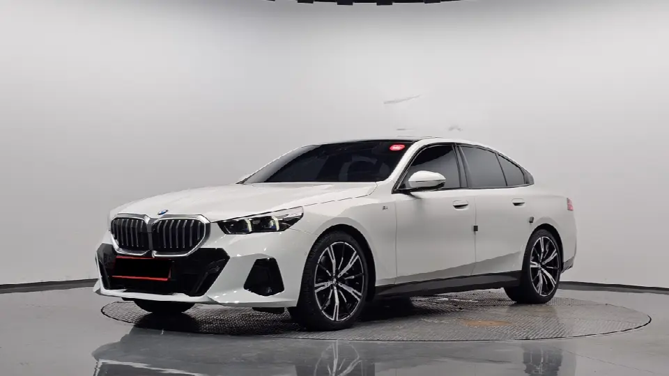BMW 5 Series 2023, арт. KR-3234227 — фото 1