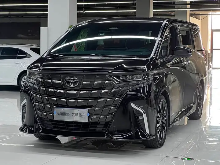Toyota Alphard 2024, арт. CN-3235553 — фото 1
