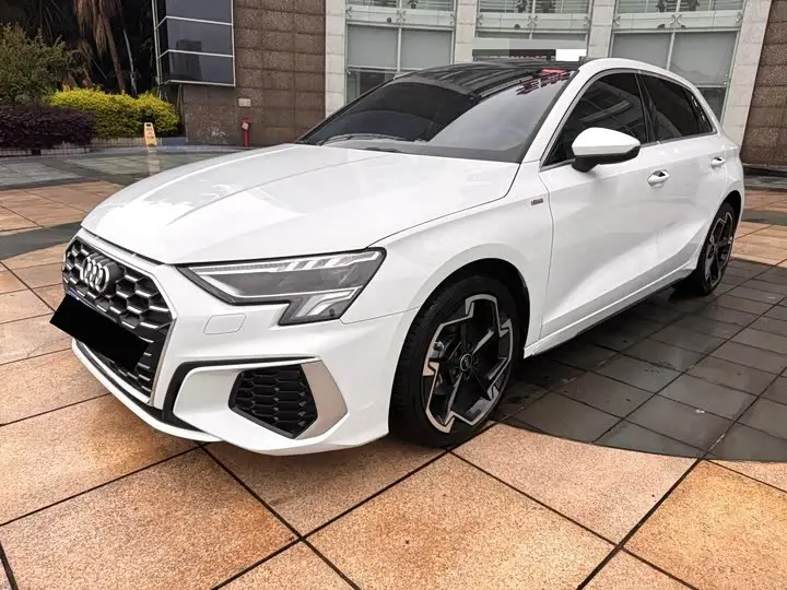 Audi A3 2023, арт. CN-3239410 — фото 1