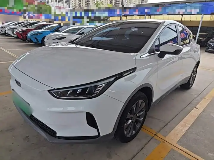 Geely Geometry C 2022, фото из объявления