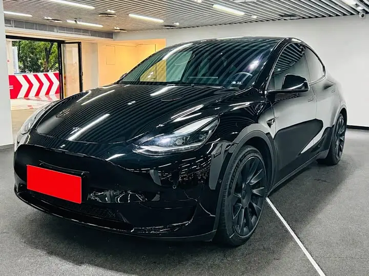 Tesla Model Y 2022, арт. CN-3243117 — фото 1