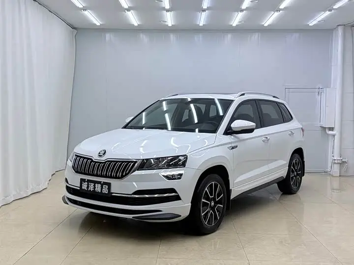 Skoda Karoq 2023, арт. CN-3245505 — фото 1