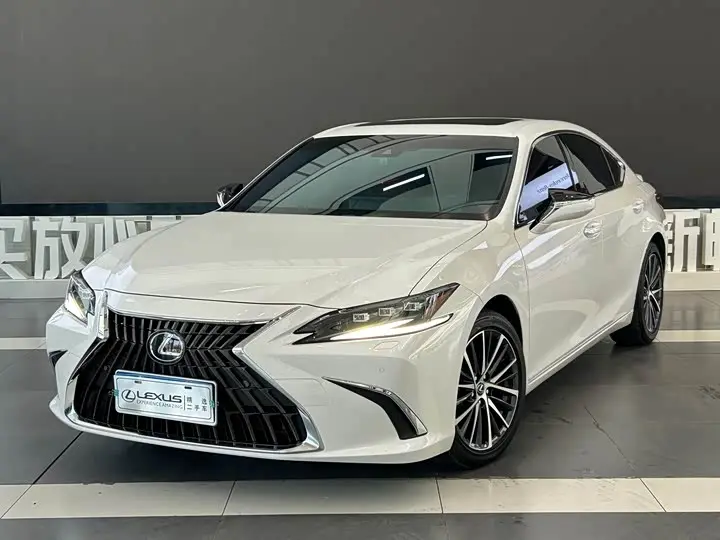 Lexus ES 2022, арт. CN-3246502 — фото 1