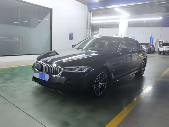 BMW 5 Series 2023, арт. CN-3246517 — фото 1