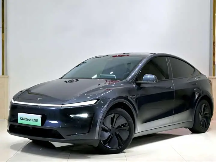 Tesla Model Y 2025, арт. CN-3248242 — фото 1