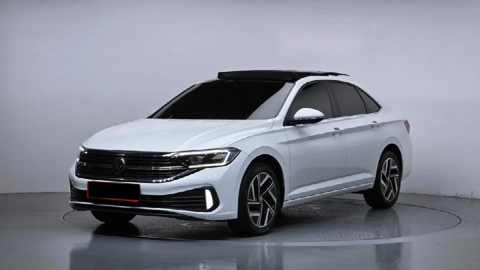 Volkswagen Jetta 2019, арт. KR-3251033 — фото 1