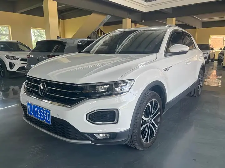 Volkswagen T-Roc 2022, арт. CN-3258934 — фото 1