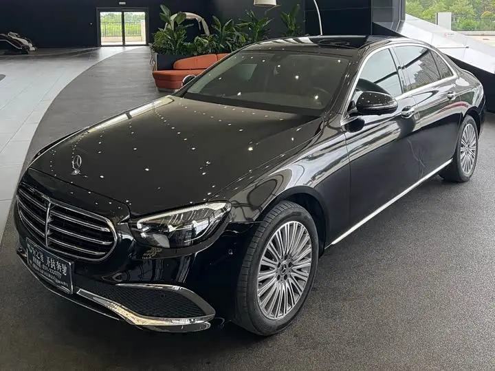 Mercedes-Benz E-Class 2022, арт. CN-3263465 — фото 1