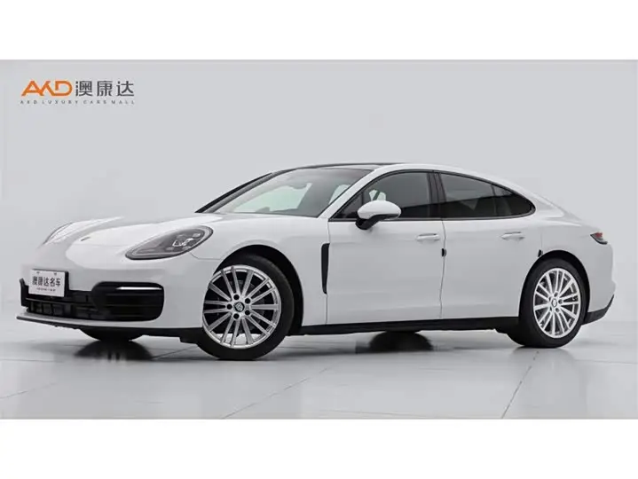 Porsche Panamera 2023, арт. CN-3263582 — фото 1
