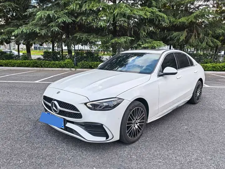 Mercedes-Benz C-Class 2023, арт. CN-3263785 — фото 1