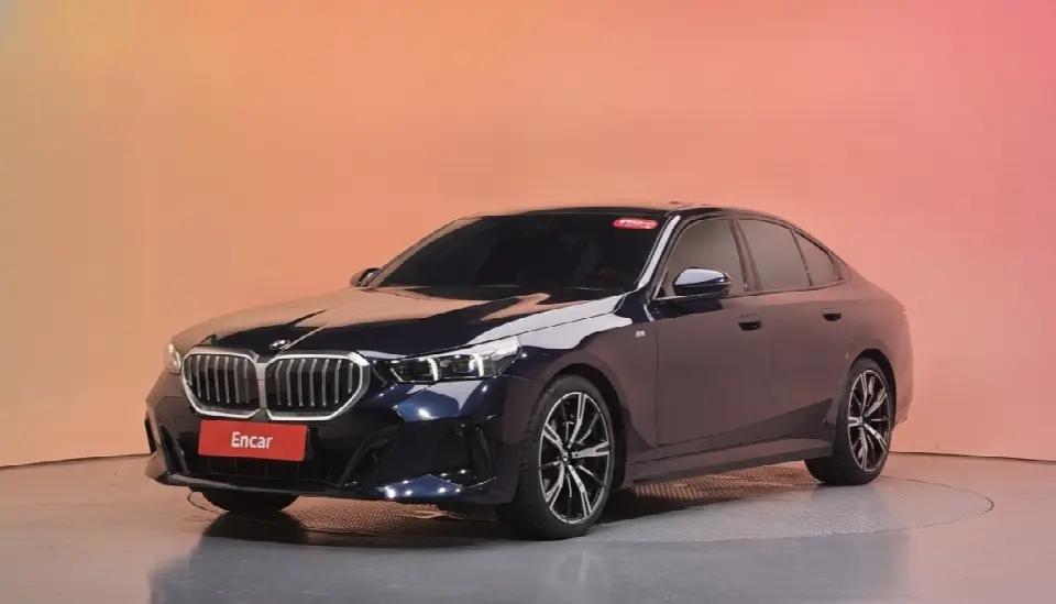 BMW 5 Series 2023, арт. KR-3264381 — фото 1