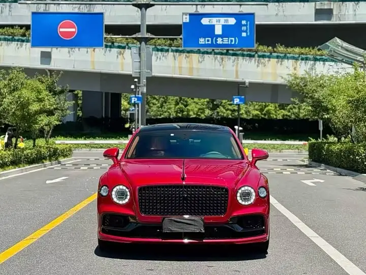 Bentley Flying Spur 2022, арт. CN-3271875 — фото 1