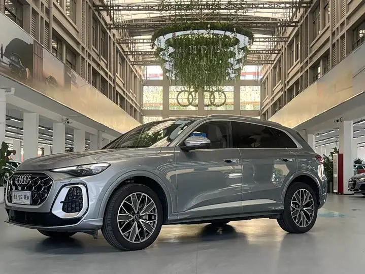 Audi Q5L 2026, арт. CN-3271987 — фото 1