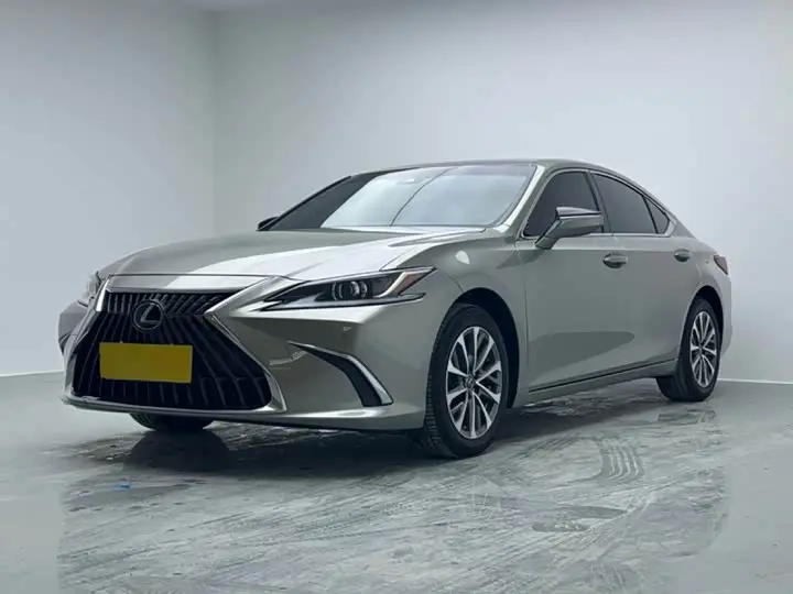 Lexus ES 2022, арт. CN-3272866 — фото 1